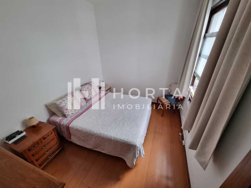 Apartamento à venda com 2 quartos, 70m² - Foto 14