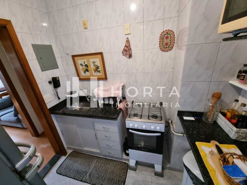 Apartamento à venda com 2 quartos, 70m² - Foto 21