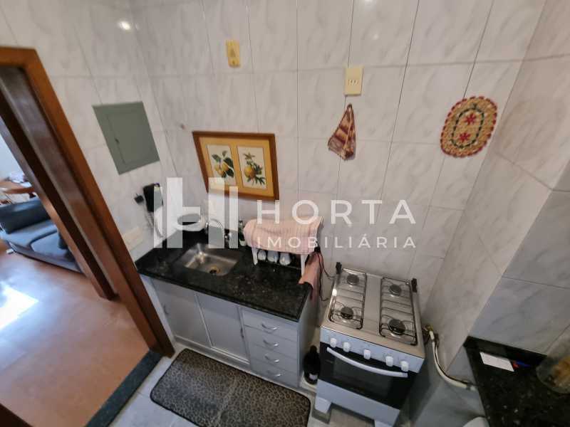 Apartamento à venda com 2 quartos, 70m² - Foto 28