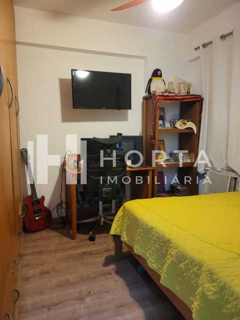 Apartamento à venda com 2 quartos, 67m² - Foto 3