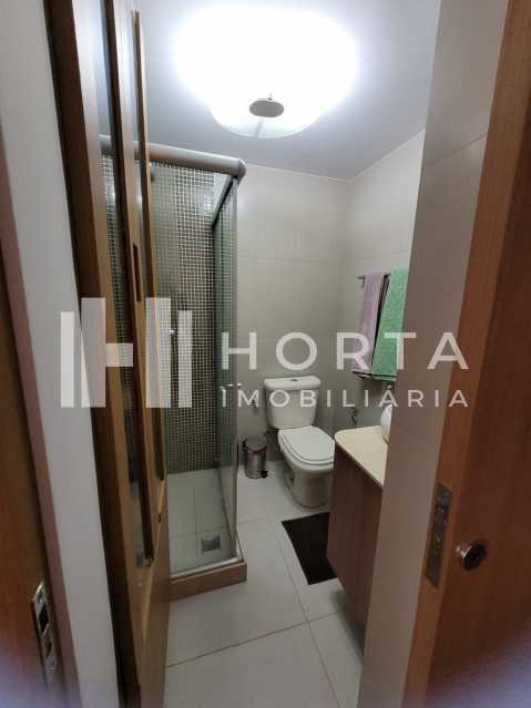 Apartamento à venda com 2 quartos, 67m² - Foto 12