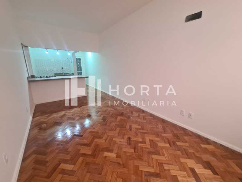 Apartamento à venda com 1 quarto, 31m² - Foto 2