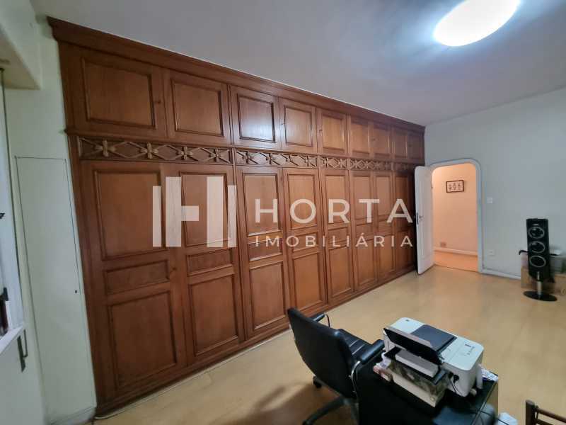 Apartamento à venda com 3 quartos, 220m² - Foto 19