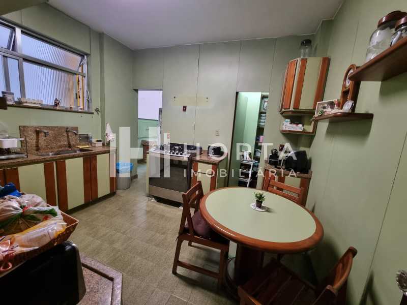 Apartamento à venda com 3 quartos, 220m² - Foto 27