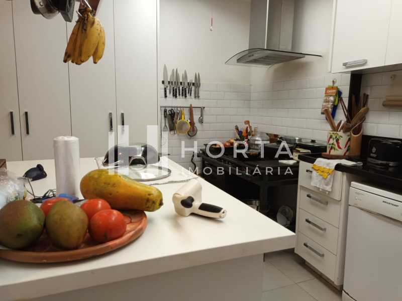 Apartamento à venda e aluguel com 3 quartos, 215m² - Foto 8