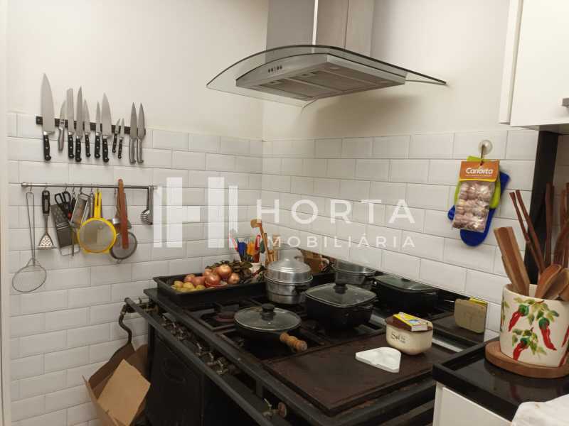 Apartamento à venda e aluguel com 3 quartos, 215m² - Foto 9