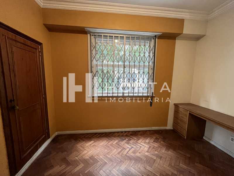 Apartamento à venda com 3 quartos, 155m² - Foto 8