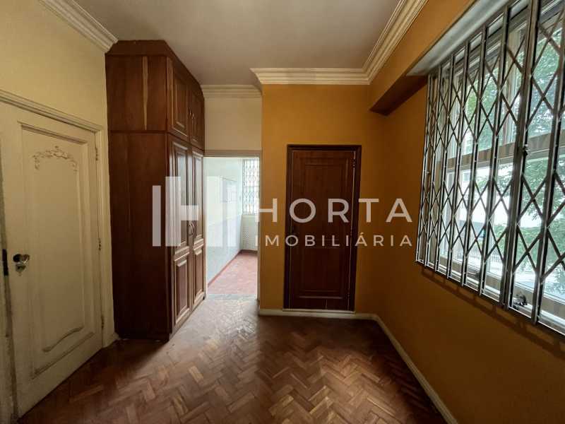 Apartamento à venda com 3 quartos, 155m² - Foto 11