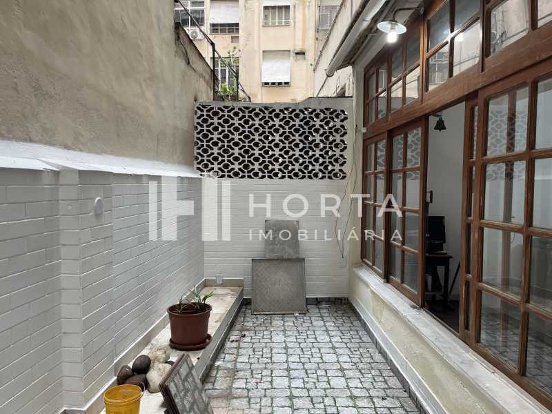 Apartamento à venda com 2 quartos, 70m² - Foto 5