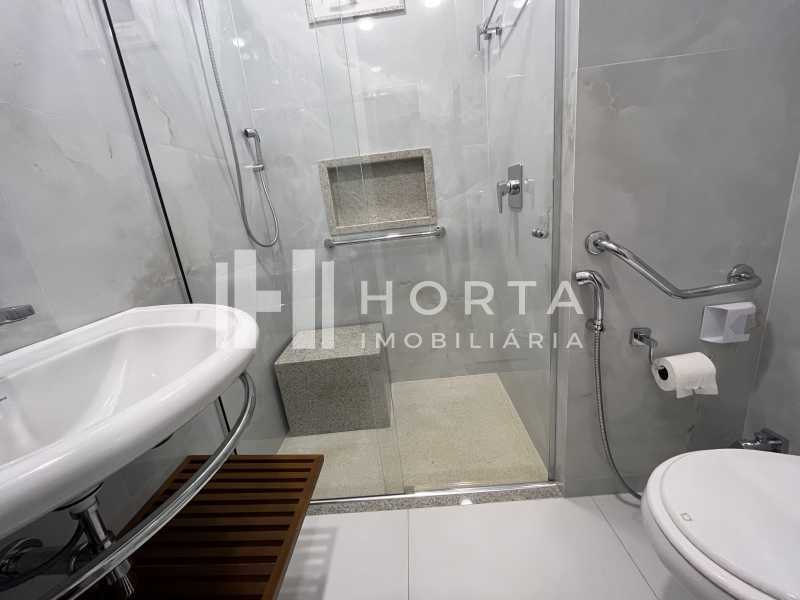 Apartamento à venda com 3 quartos, 193m² - Foto 30