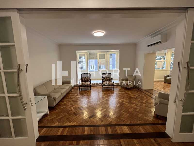 Apartamento à venda com 3 quartos, 193m² - Foto 1