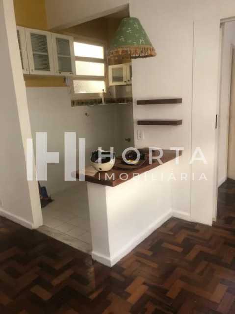 Apartamento à venda com 1 quarto, 50m² - Foto 2