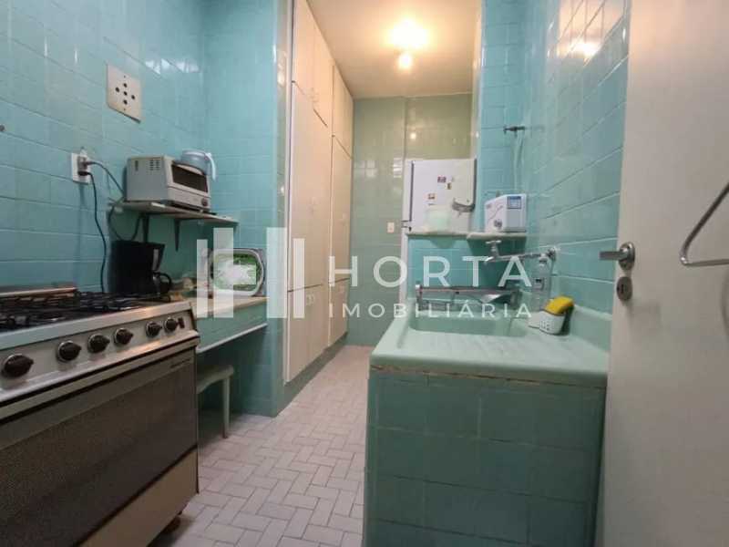 Apartamento à venda com 3 quartos, 130m² - Foto 19