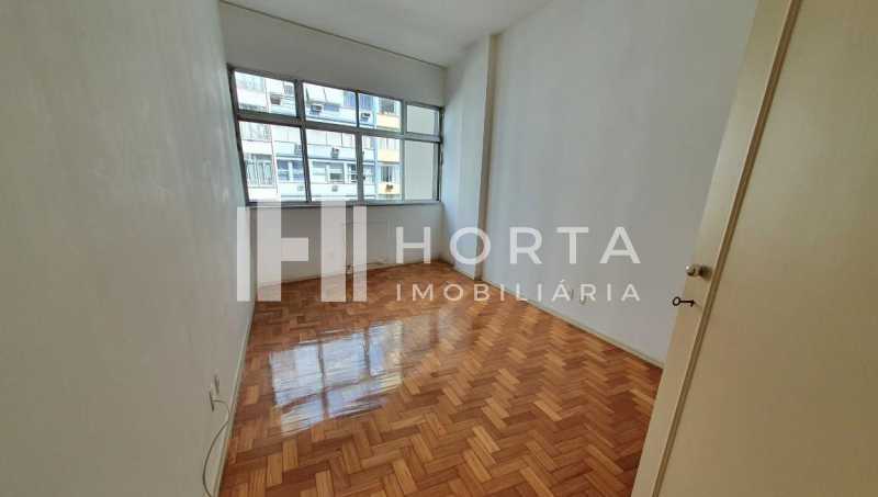 Apartamento à venda com 3 quartos, 150m² - Foto 3