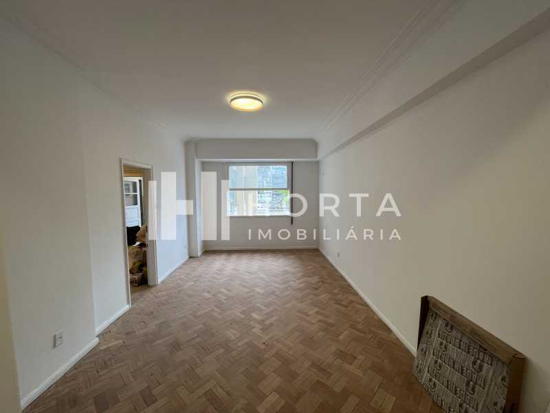 Apartamento à venda com 3 quartos, 177m² - Foto 1