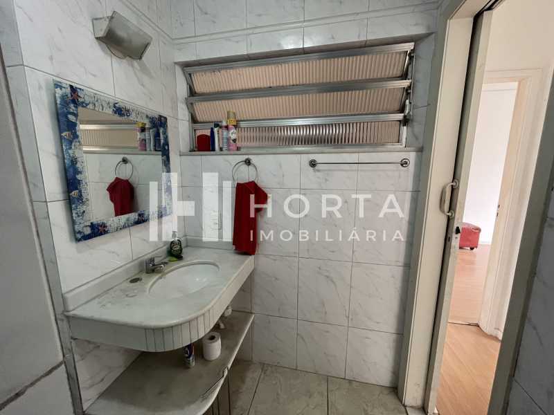 Apartamento à venda com 2 quartos, 70m² - Foto 21