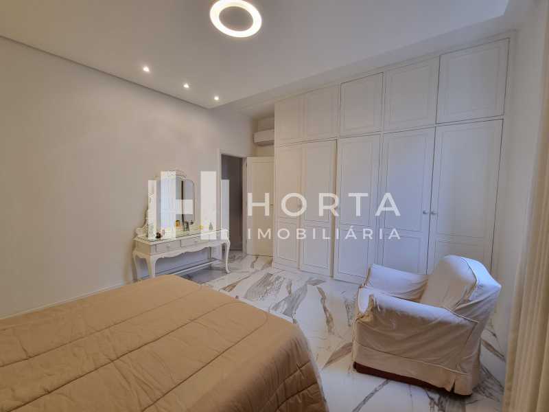 Apartamento à venda com 4 quartos, 210m² - Foto 10