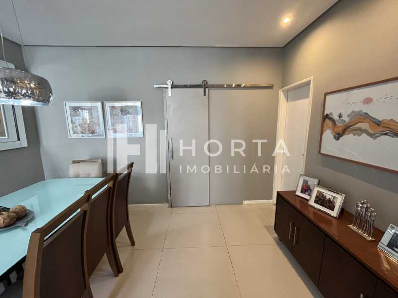 Apartamento à venda com 3 quartos, 140m² - Foto 4