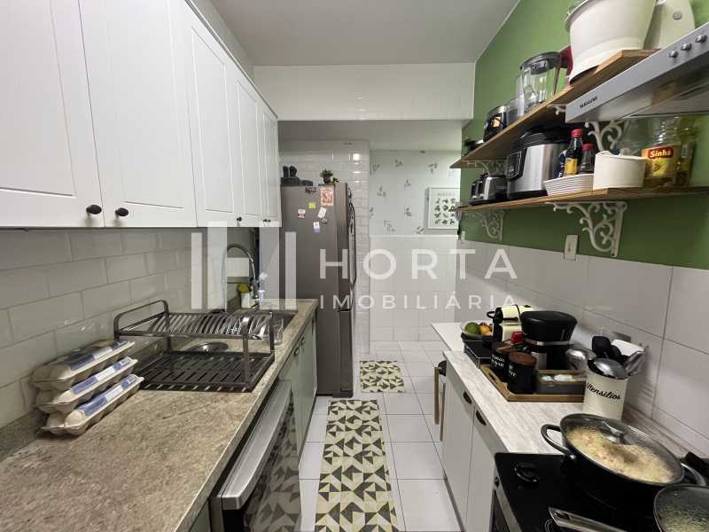 Apartamento à venda com 3 quartos, 140m² - Foto 23