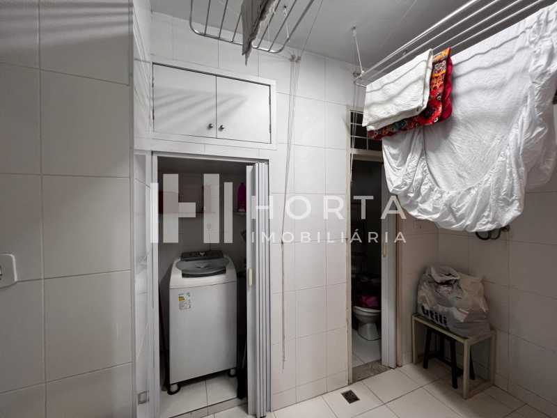 Apartamento para alugar com 3 quartos, 150m² - Foto 18