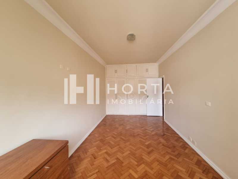 Apartamento para alugar com 4 quartos, 250m² - Foto 15