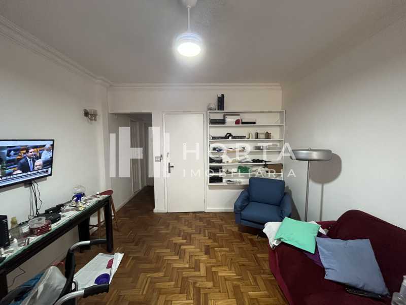 Apartamento à venda com 3 quartos, 90m² - Foto 2