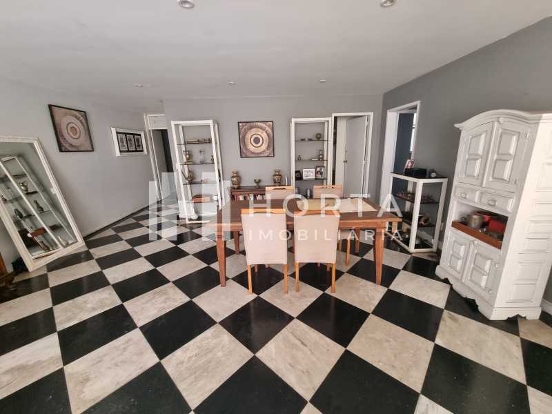 Apartamento à venda com 4 quartos, 225m² - Foto 6