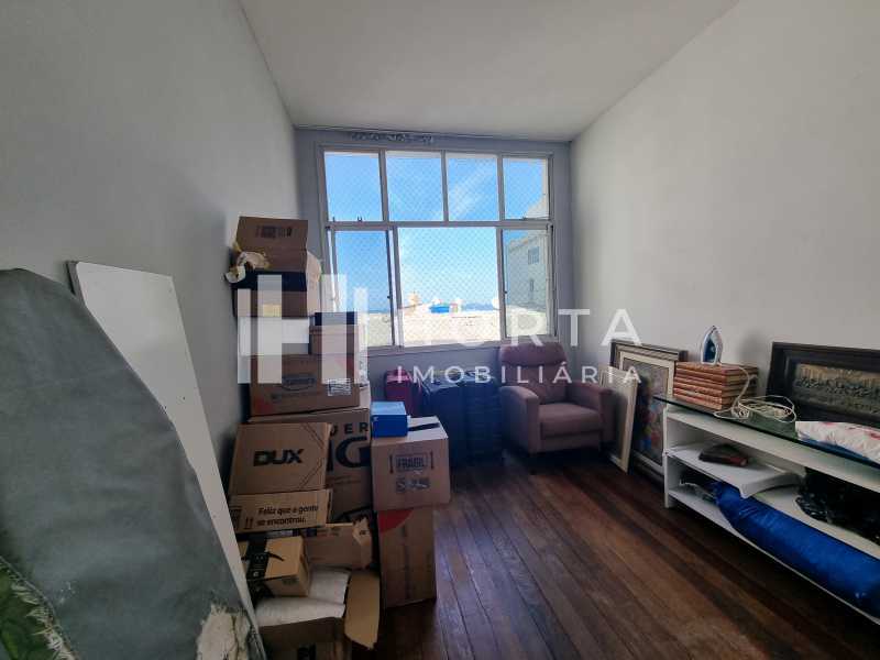 Apartamento à venda com 4 quartos, 225m² - Foto 13