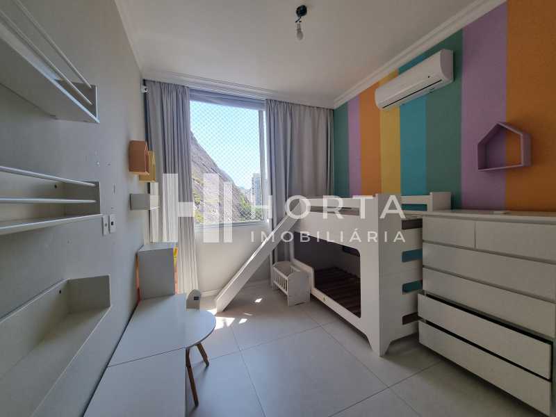 Apartamento à venda com 3 quartos, 134m² - Foto 9