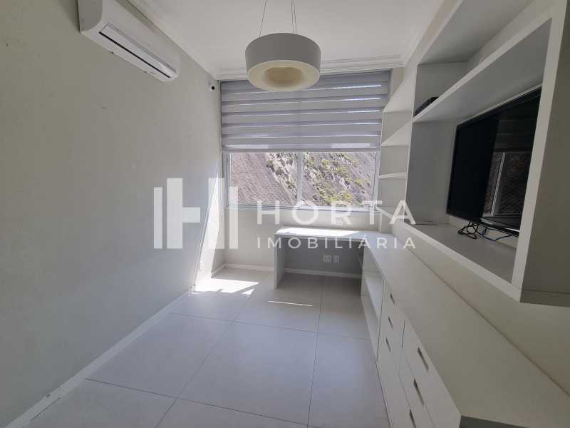 Apartamento à venda com 3 quartos, 134m² - Foto 11