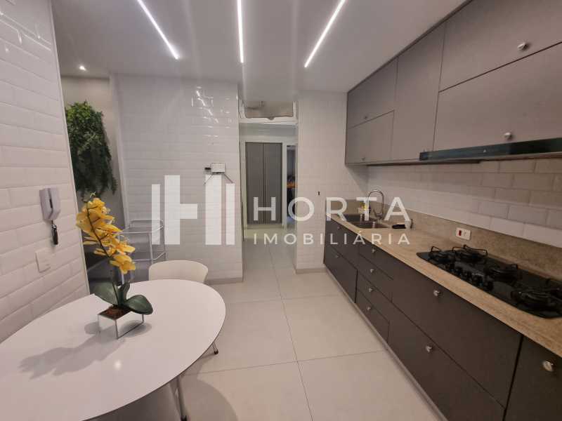 Apartamento à venda com 3 quartos, 134m² - Foto 25