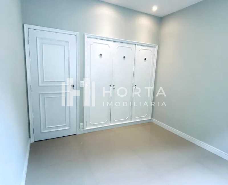 Apartamento à venda com 3 quartos, 154m² - Foto 3