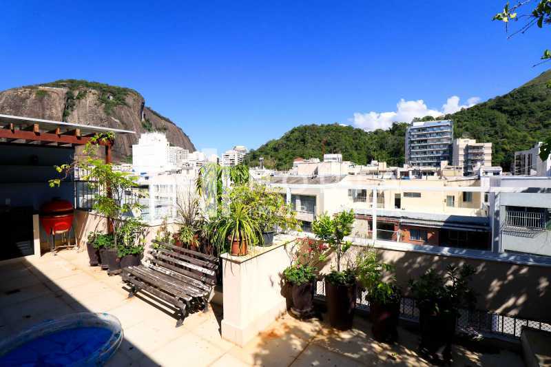 Cobertura à venda com 4 quartos, 160m² - Foto 2