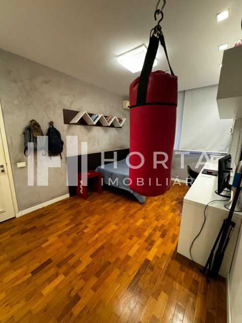 Apartamento à venda com 4 quartos, 206m² - Foto 14