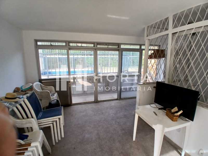 Cobertura à venda com 4 quartos, 300m² - Foto 20