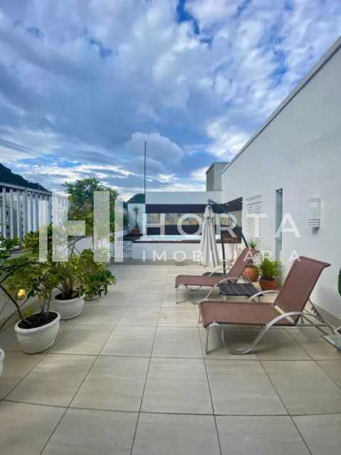 Cobertura à venda com 3 quartos, 300m² - Foto 3