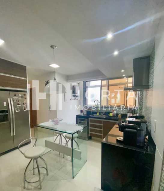Cobertura à venda com 3 quartos, 300m² - Foto 9