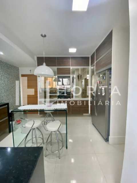 Cobertura à venda com 3 quartos, 300m² - Foto 18
