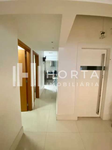 Cobertura à venda com 3 quartos, 300m² - Foto 22