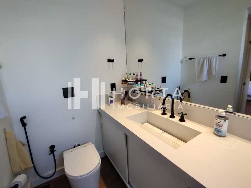Apartamento à venda com 3 quartos, 124m² - Foto 19