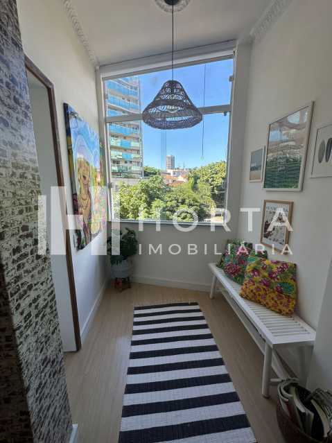 Apartamento à venda com 2 quartos, 60m² - Foto 9