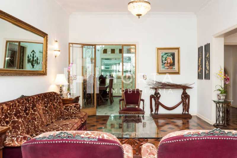 Apartamento, 3 quartos, 194 m² - Foto 2