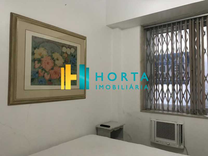 Apartamento à venda com 2 quartos, 70m² - Foto 12