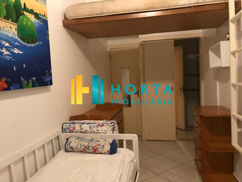 Apartamento à venda com 2 quartos, 70m² - Foto 9