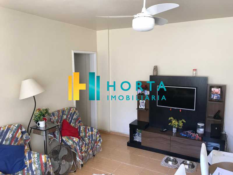 Apartamento à venda com 2 quartos, 75m² - Foto 3