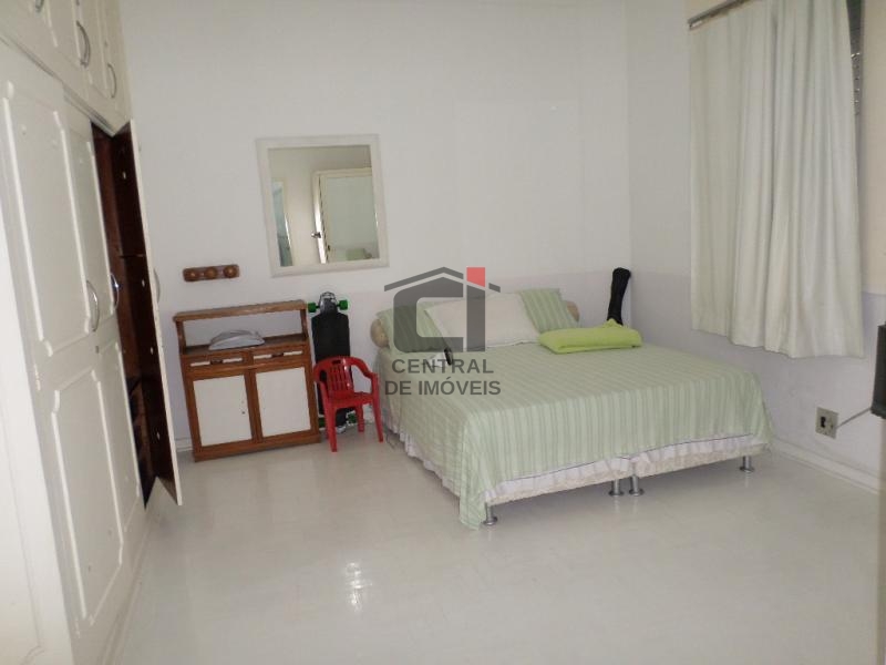 Apartamento à venda com 3 quartos, 180m² - Foto 16