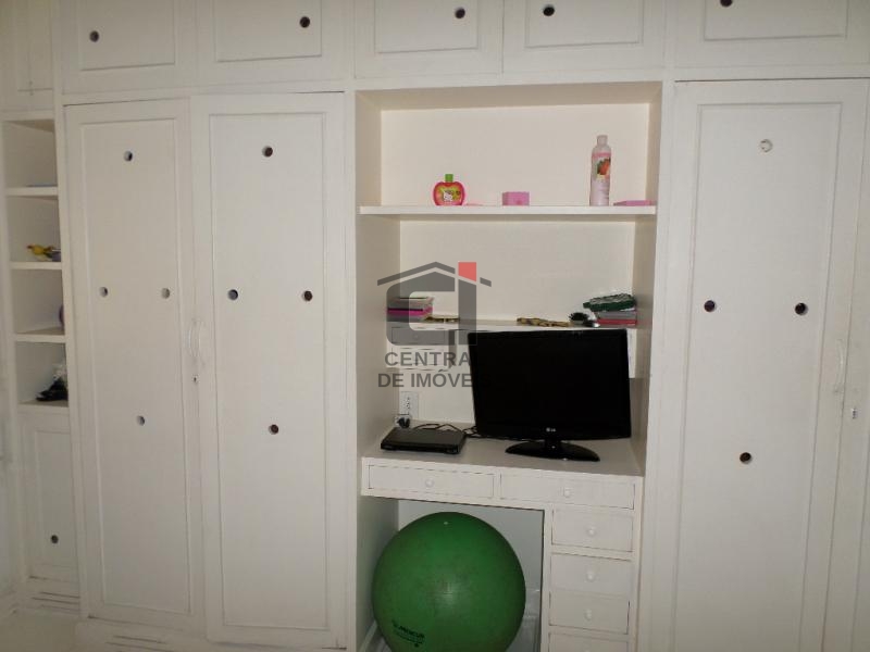 Apartamento à venda com 3 quartos, 180m² - Foto 21