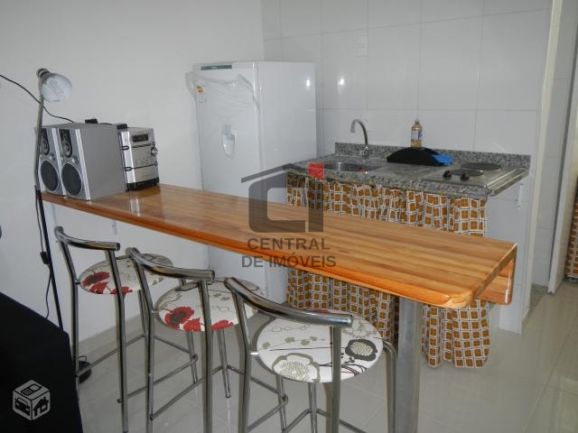 Apartamento à venda com 2 quartos, 80m² - Foto 7