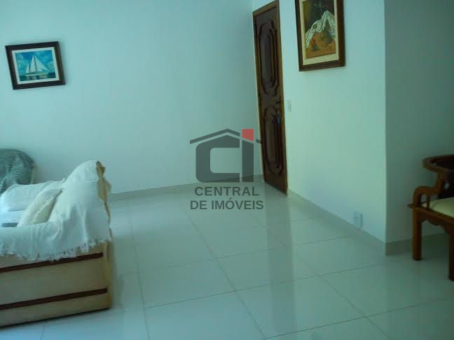 Apartamento à venda com 3 quartos, 130m² - Foto 2