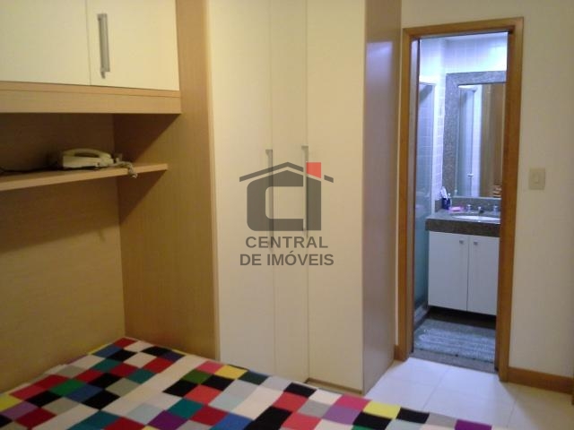 Apartamento à venda com 2 quartos, 68m² - Foto 19